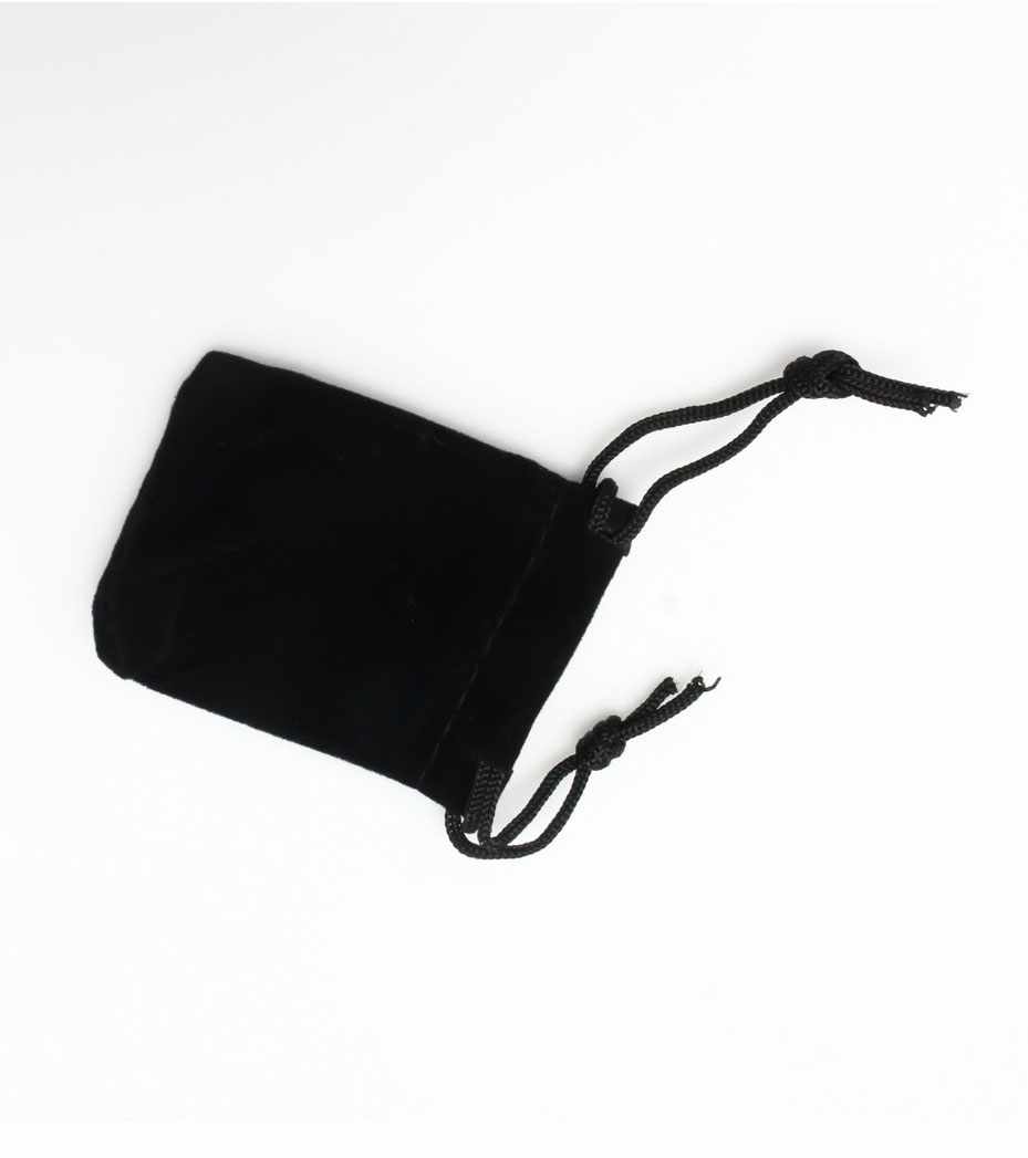 Medium Velvet Pouches - Black