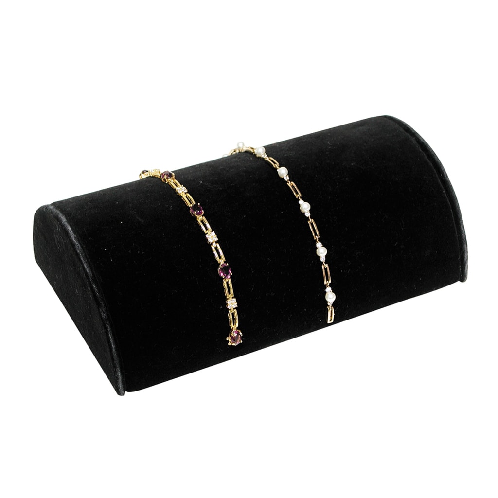 Bracelet Mound - Black Velvet