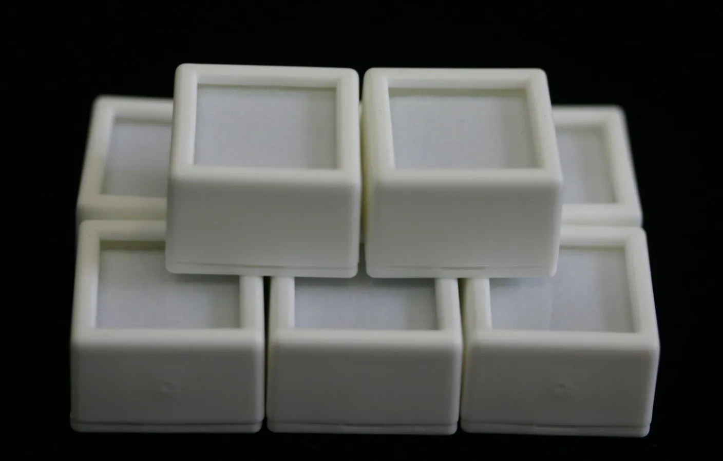 100 Glass top Square Gem Jars Box White Gemstones Coin white Foam 1 1/16"