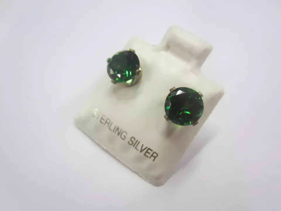 1pr 8mm Sterling Silver Round Cubic Zirconia Earrings Green CZ