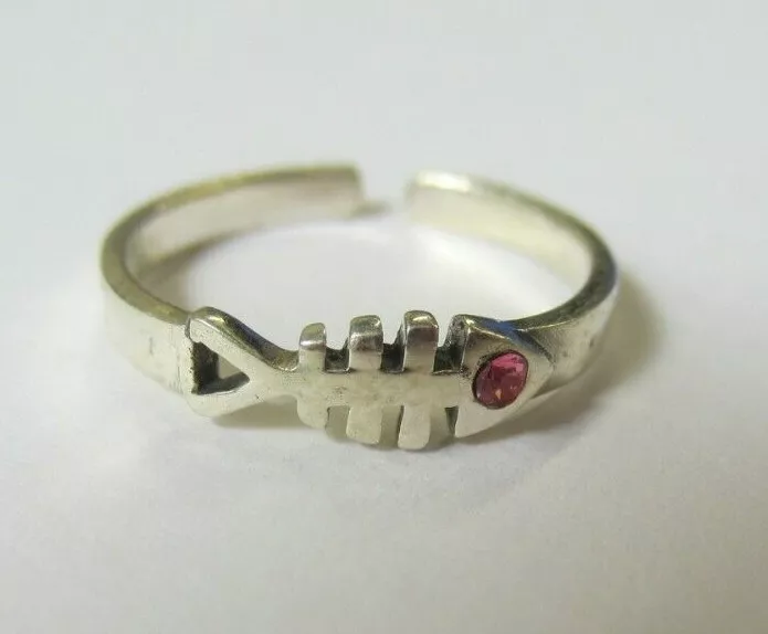 Solid 925 Sterling Silver Adjustable Toe Ring Fish Design with Pink CZ Jewelry